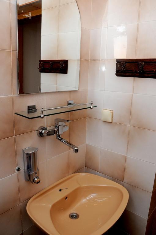 Guest House Smajlaga Ulcinj Zewnętrze zdjęcie